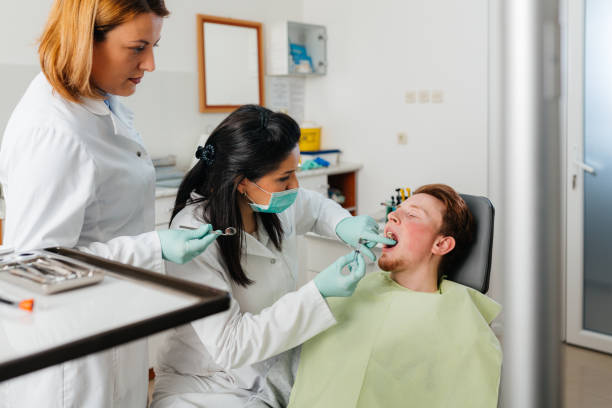 Best Emergency Dental Care for Broken or Chipped Teeth in Rio Linda, CA